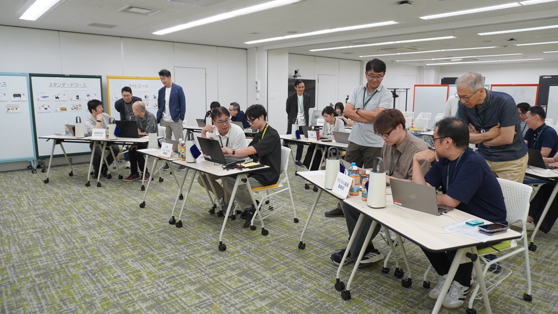 「ツッコミを先読み」、参加者も「AI社長」を作成